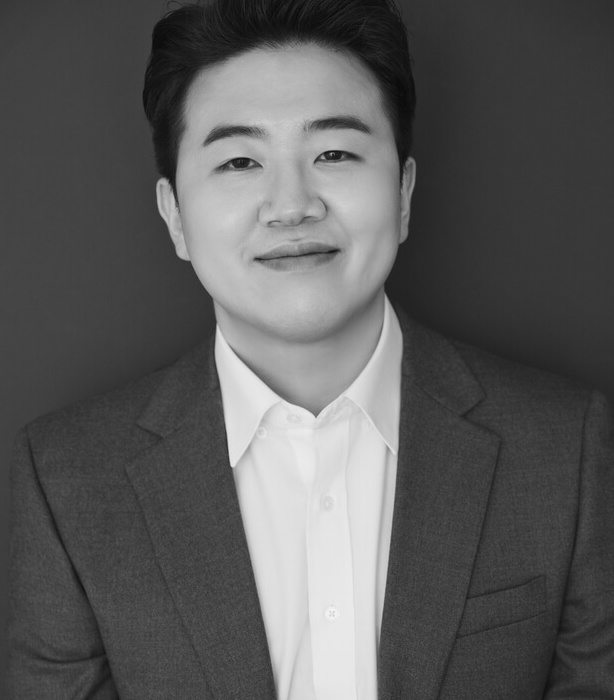 Gi-Cheon Kang portrait